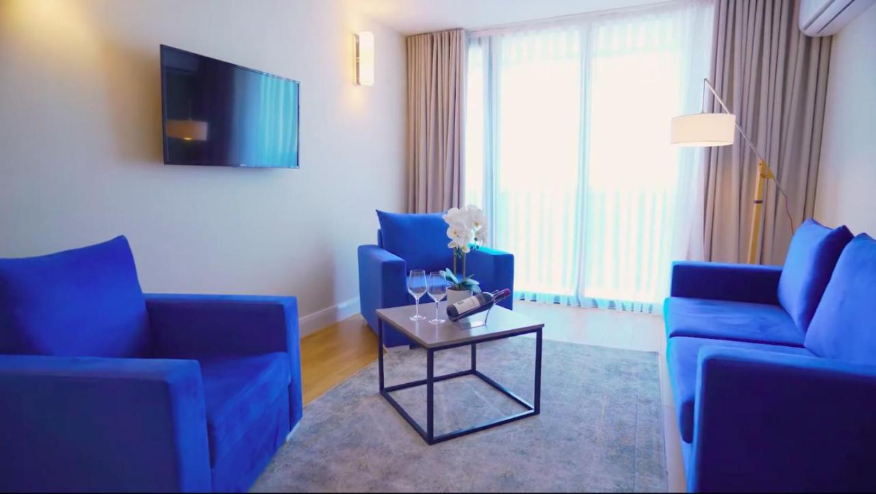Orbi City Suite Sea View In Batumi Aparthotel Esterno foto