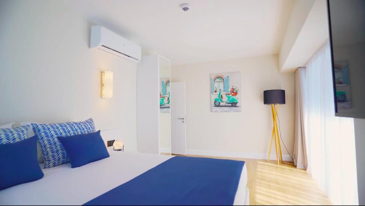 Orbi City Suite Sea View In Batumi Aparthotel Esterno foto