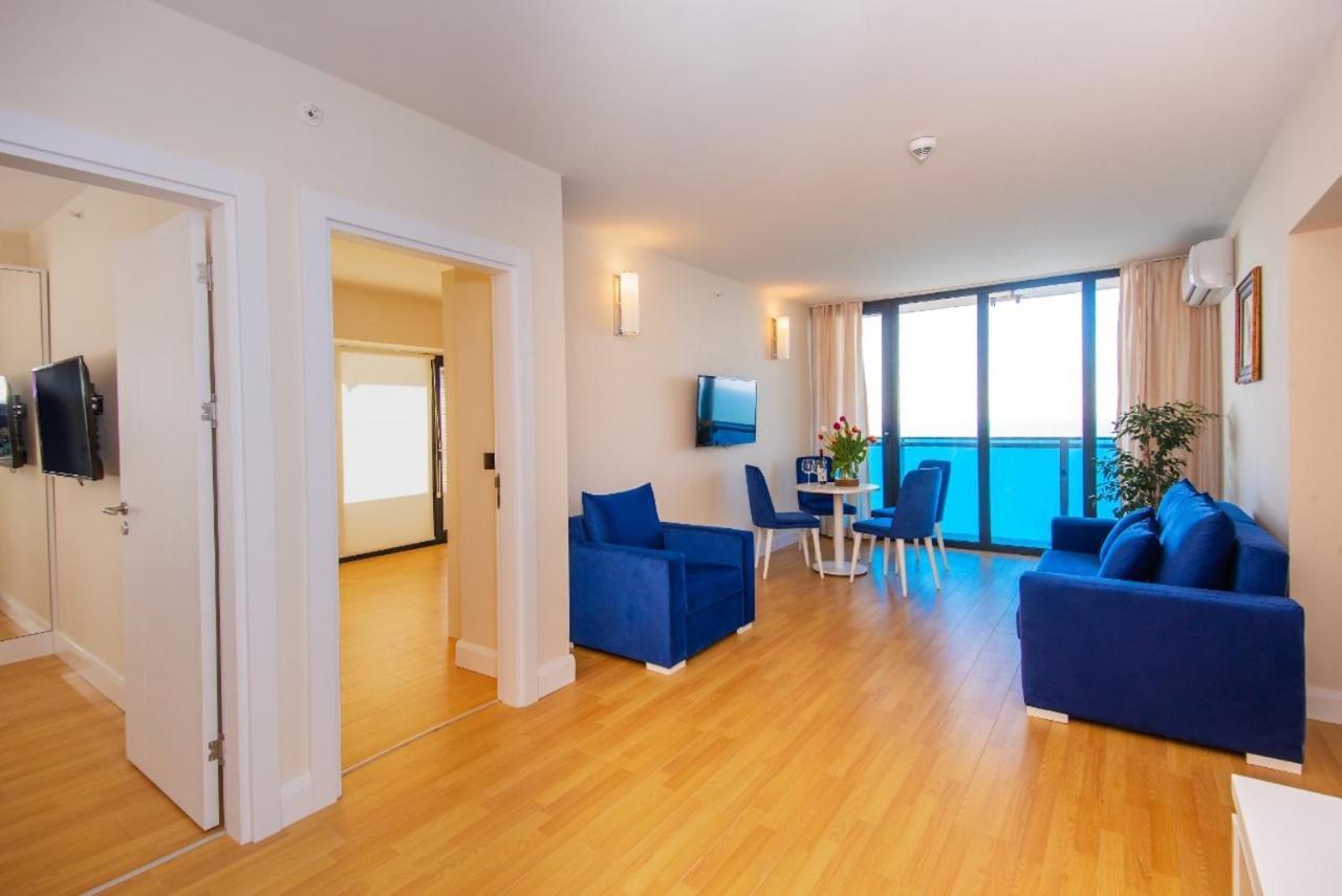 Orbi City Suite Sea View In Batumi Aparthotel Esterno foto