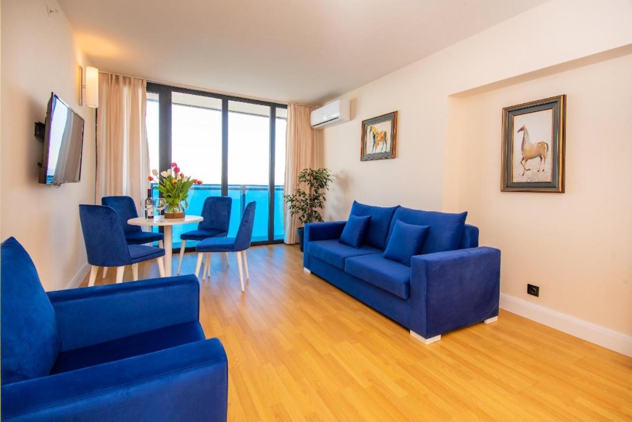 Orbi City Suite Sea View In Batumi Aparthotel Esterno foto